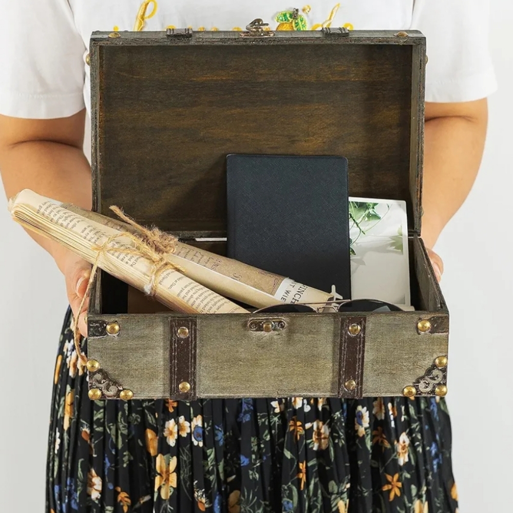 Vintage Style Storage Trunk Set - Gray and Gold (2 Pc Set) - Picture 7 of 8